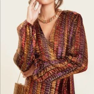 velvet ‘70s party dress with ✨ *gold* ✨ thread